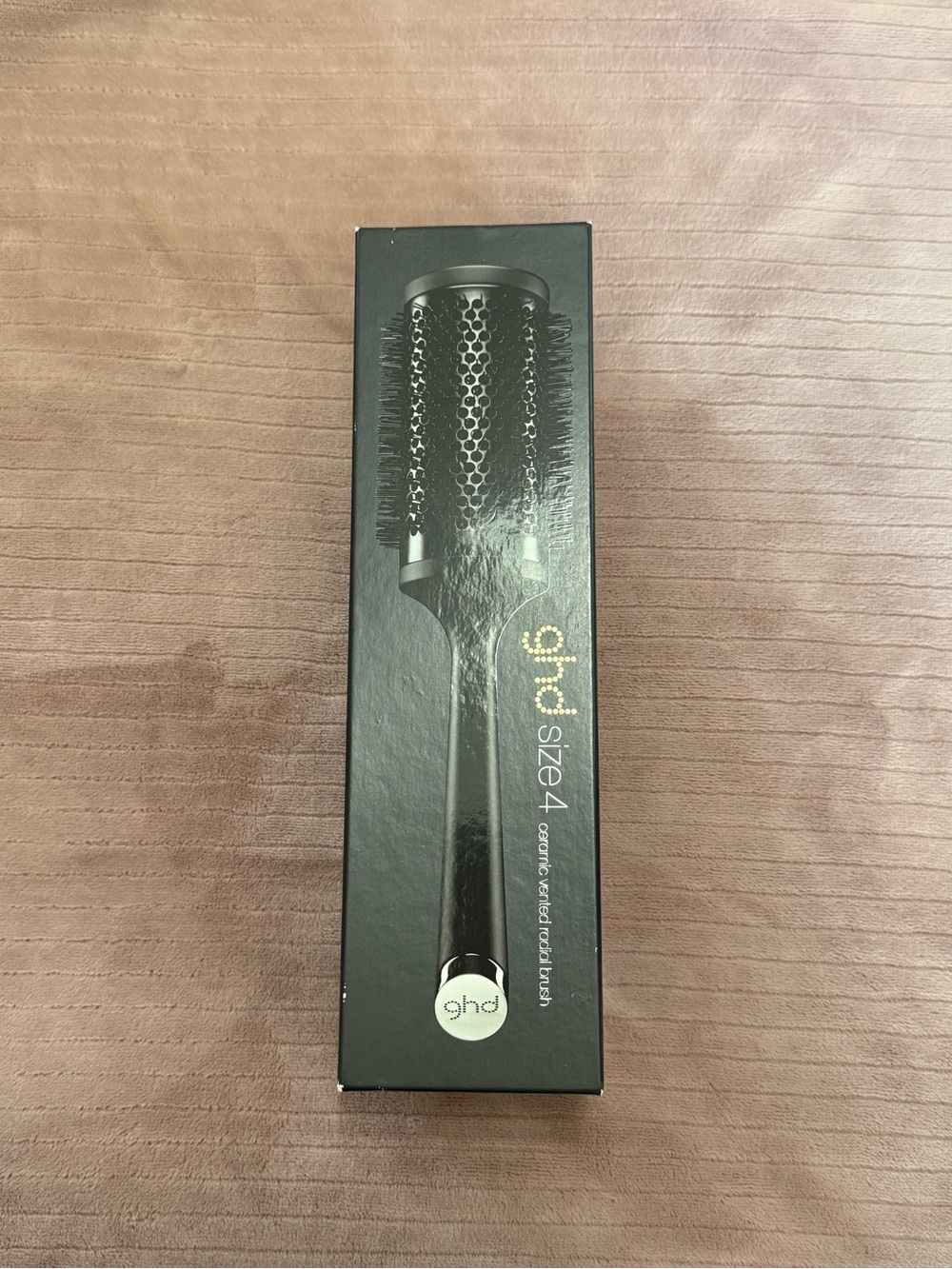 ghd Size 4 Ceramic Vented Radial Brush in Black
